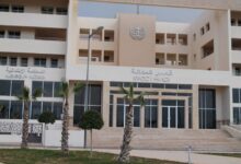 استئنافية وجدة تعتبر عقود التبرع المحررة من طرف محامي بــاطلة (قرار حديث)