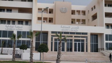 استئنافية وجدة تعتبر عقود التبرع المحررة من طرف محامي بــاطلة (قرار حديث)
